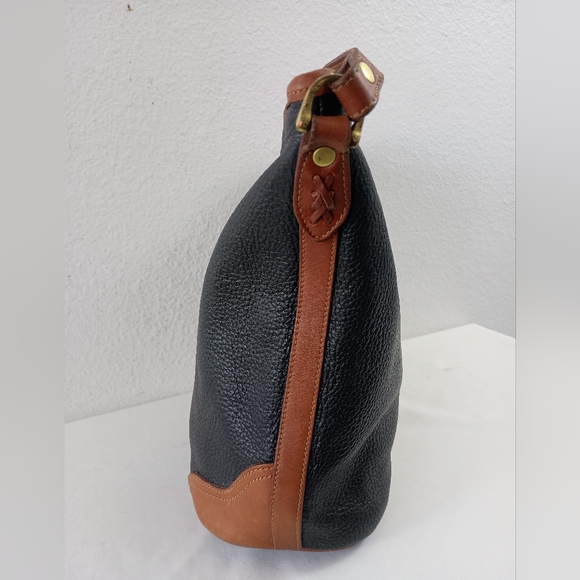 Vintage Liz Claiborne Black Pebbled Leather Large Crossbody - Picture 5 of 12